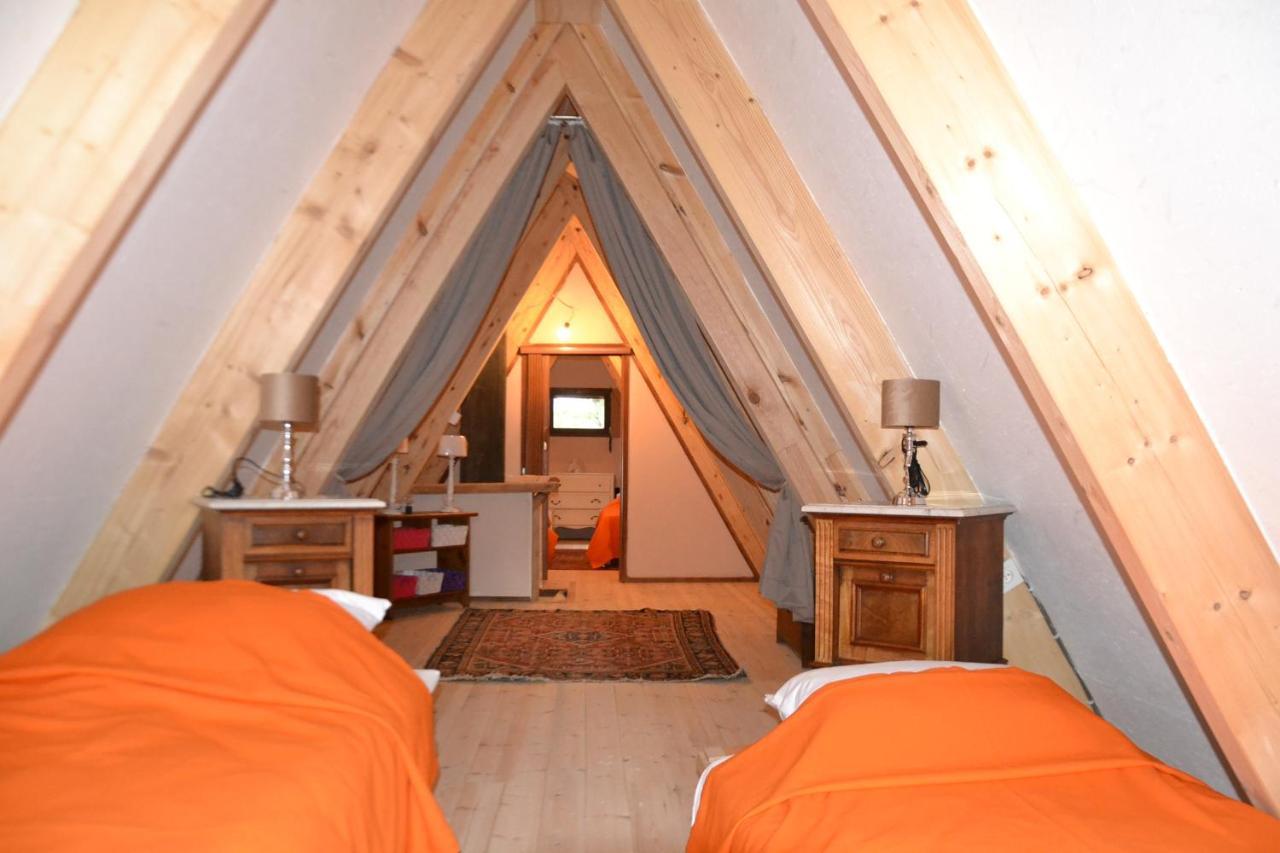 La Bulle Du Trappeur Villa Pondrome Ngoại thất bức ảnh